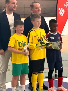 zweifache Ehrung für F2-Eintrachtspieler