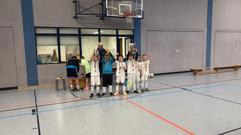 F1- Jugend unterliegt im Endspiel