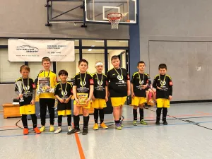 STARKE TEAMLEISTUNG DER F2- JUNIOREN BRINGT PLATZ 2