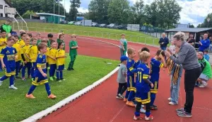 Eilmeldung - - G- Junioren mit Gesamtsieg - - Eilmeldung